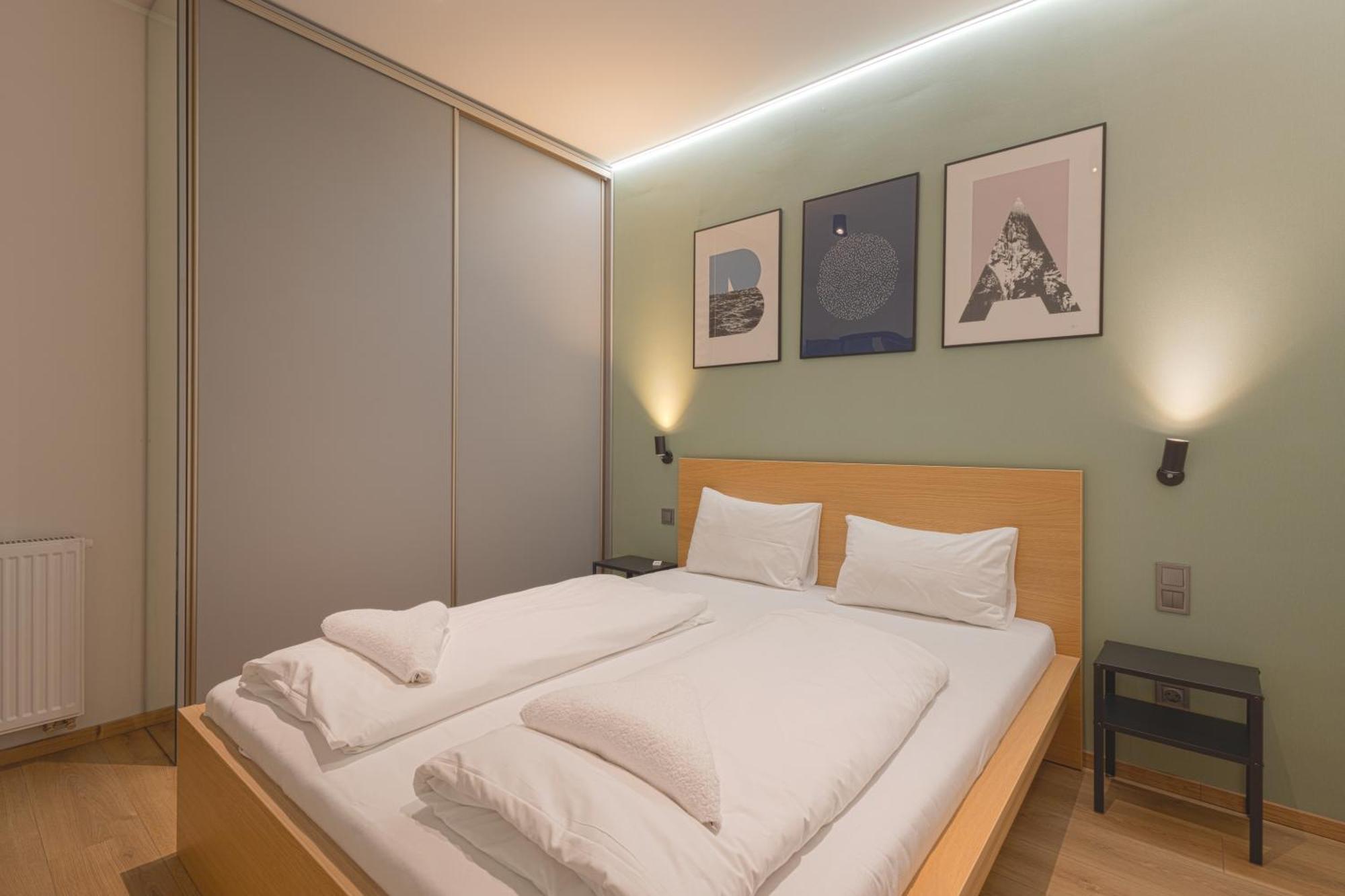 Vitorlas Wellness Apartman Siofok By Bltn Exteriör bild